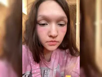 Bongacams Live Sex of Cute-Lolly