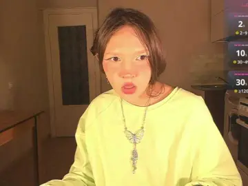 Bongacams Live Sex of Cute-Lolly