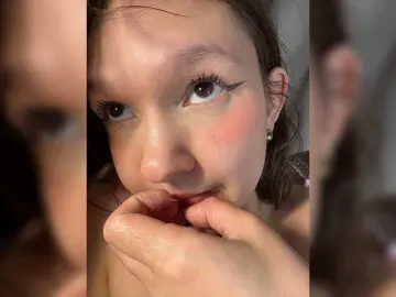 Bongacams Free Live Porn of Cute-Lolly