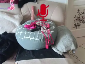 Bongacams Nude Webcam of LISACAM2CAM
