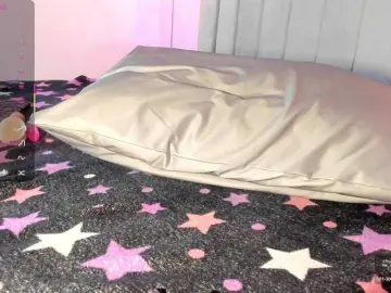 Bongacams Free Porn Cam of KeisieSmith