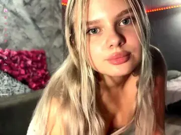 Bongacams Nude Webcam of LakeshiaBuesing