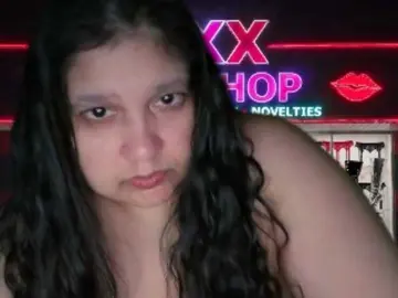 Bongacams Sex Cam of DUMBHOEMELANIE