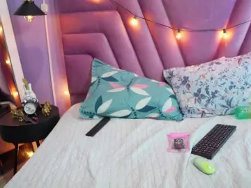 Bongacams Sex Cam of littleapril