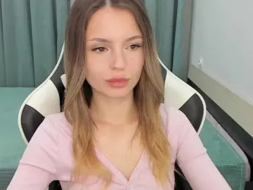 Bongacams Private Sex Chat of EmilySkout