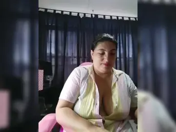 Bongacams Free Porn Cam of linamaria98
