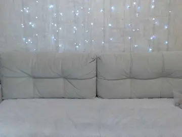 Bongacams Watch Live Sex Cams of AngelinaCute