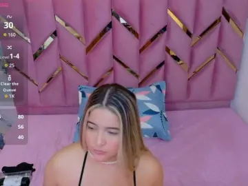 Bongacams Nude Webcam of collegepawglovedaddy