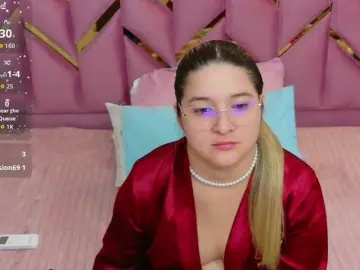 Bongacams Sex Cam of collegepawglovedaddy