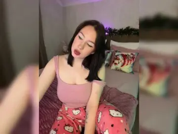 Bongacams Adult Webcam of CurvyWoman-