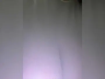 Bongacams Adult Webcam of CurvyWoman-