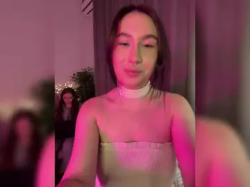 Bongacams Private Sex Chat of CurvyWoman-