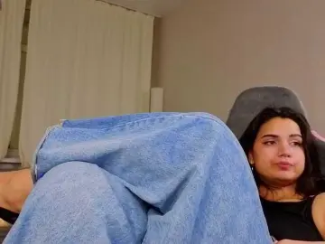 Bongacams Watch Live Sex Cams of Vivien-Ross