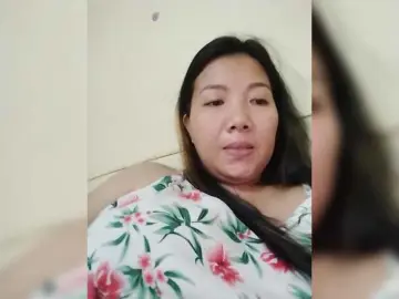 Bongacams Nude Webcam of asianbigtits09