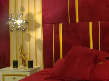 Bongacams Free Live Porn of ChloeSins