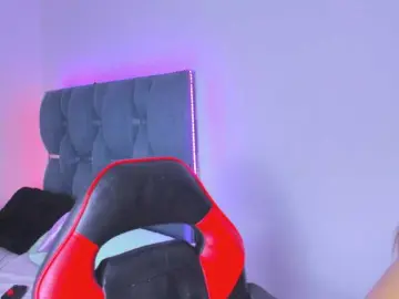 Bongacams Private Sex Chat of crazybaby-squirt