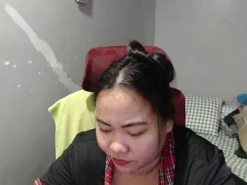 Bongacams Watch Live Sex Cams of BubbleButtPinay