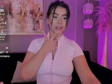 Bongacams Sex Cam of CandaseRussell