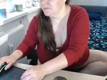 Bongacams Free Live Porn of Bessy123