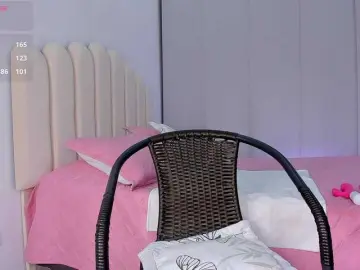 Bongacams Live Sex Cam of Amira-zahra