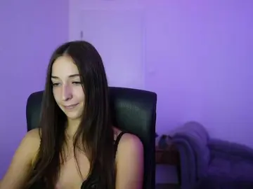 Bongacams Free Live Porn of Crystalbrunette18