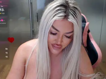 Bongacams Live Sex Cam of SarahStone