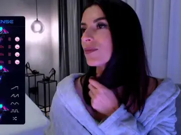 Bongacams Free Porn Cam of Hot-Voyage
