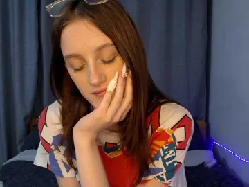 Bongacams Nude Webcam of VikkiShon