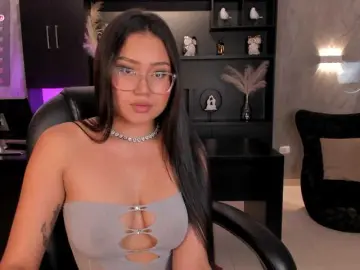 Bongacams Watch Live Sex Cams of AmberLewis