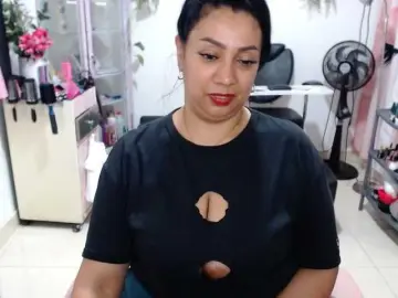 Bongacams Adult Webcams of titsbiglovers