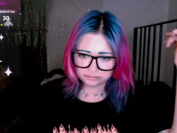 Bongacams Sex Cam of mymoonstar