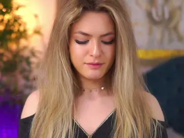 Bongacams Watch Live Sex Cams of NayaQuinn