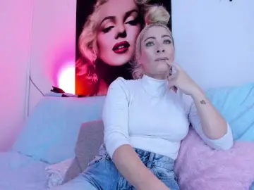 Bongacams Live Sex Cam of viktoria-davis