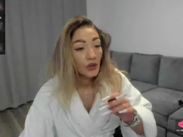 Bongacams Watch Live Sex Cams of sienna1357