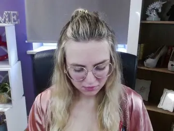 Bongacams Live Sex Cam of soft-zoey