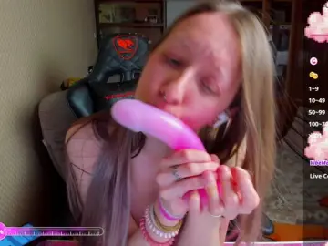 Bongacams Nude Webcam of cuteMila