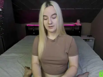 Bongacams Free Porn Cam of Angel1Bunny