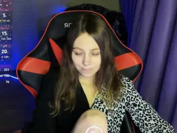 Bongacams Watch Live Sex Cams of Natural-babe666