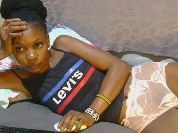 Bongacams Nude Webcam of slim-girl01