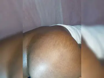 Bongacams Nude Webcam of Alianahb