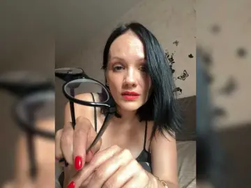 Bongacams Free Live Porn of DominatriS
