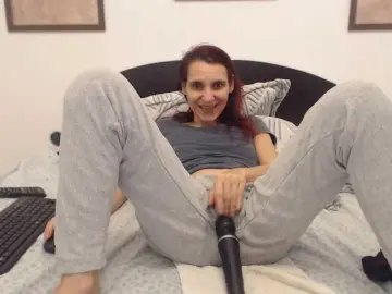 Bongacams Watch Live Sex Cams of xostefanny