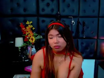 Bongacams Live Sex of Clloelombaard