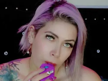 Bongacams Best live sex cam show of Ivypoison10