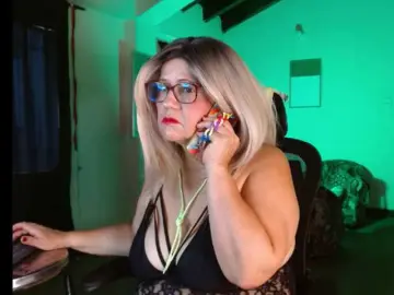 Bongacams Watch Live Sex Cams of zafiro56