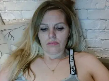 Bongacams Adult Webcam of AngelAlone