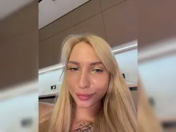 Bongacams Private Sex Chat of EwaBrown