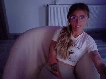 Bongacams Best live sex cam show of DiddySweet1