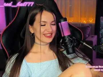 Bongacams Nude Webcam of Supergirl7771