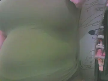 Bongacams Free Live Porn of KeepmepregO